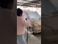 فتاة تنظف سيارة والدها القديمة بعد سنين من الإهمال مشهد مؤثر اكسبلور