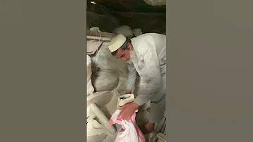 سپرليه بيا دي څه يادونه ارماني وچيړل ـــ زما په زړه کښې دي زنګونه پخواني وچيړل ـــ ماجبين قزلباش 