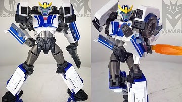 New transformers Legacy Evolution Deluxe Strongarm Promo photos revealed