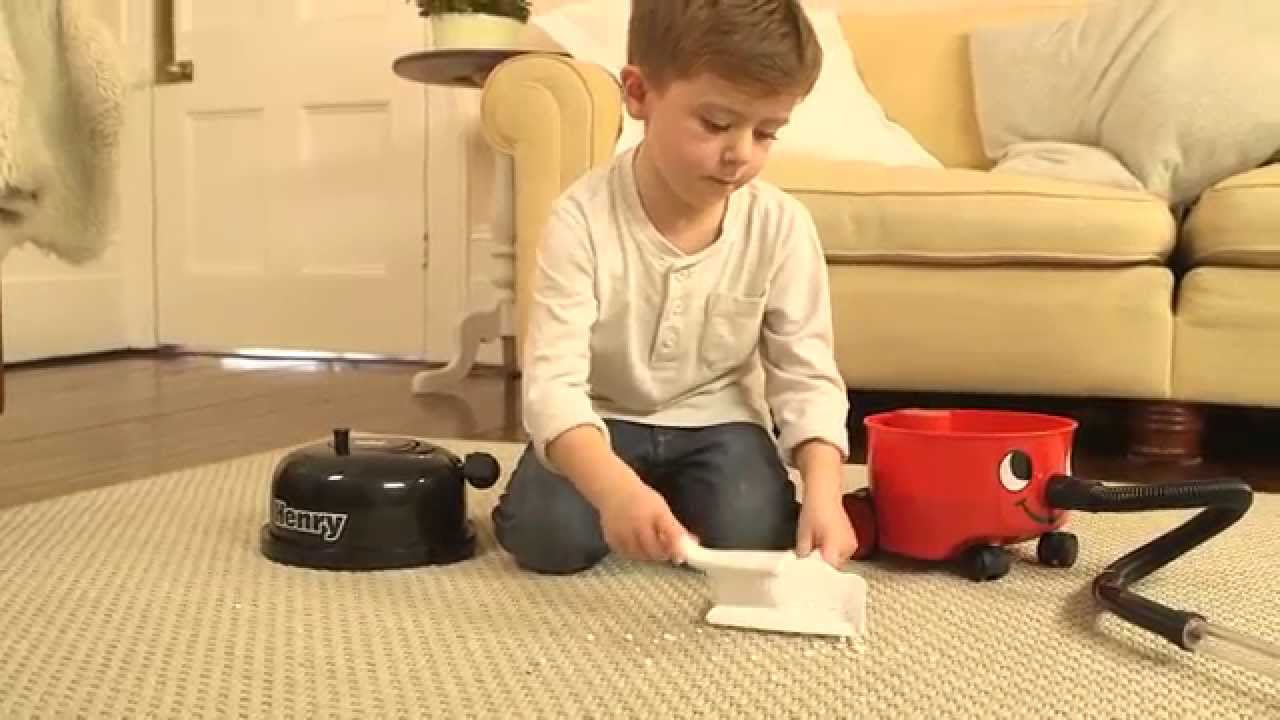 casdon numatic little henry toy vacuum cleaner