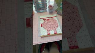 Lori Holt Farm Girl Vintage 2 quilt block turner into a functional cute zipper bag. 💞