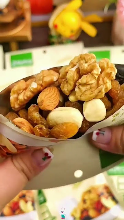 Daily Nuts. Eight Nuts Mixed Pack