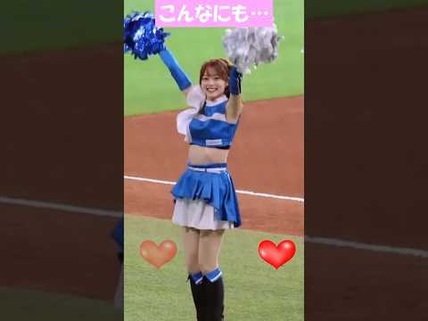 かわいさの暴力 目が釘付け ピタ止め きつねダンス ファイターズ Shorts Dance
