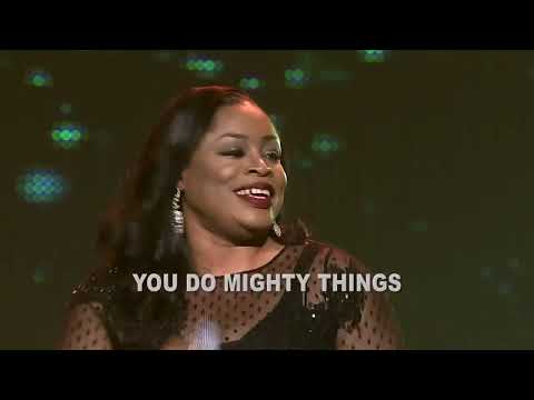 SINACH: STAND AMAZED / LYRICS VIDEO