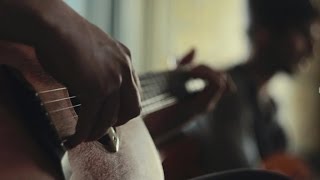 Um Corpo Estranho - Corpo Estranho