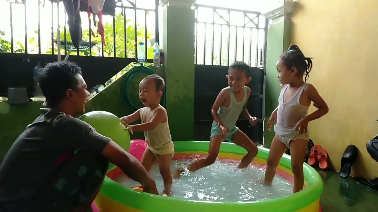 Berenang gratis 2 hemat uang 💰