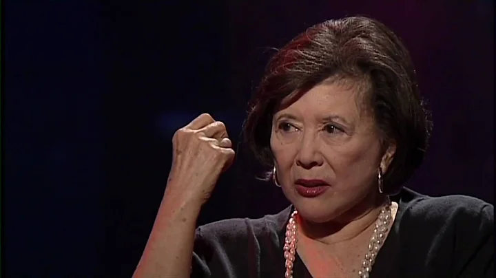 Maria Hinojosa interviews Tsai Chin