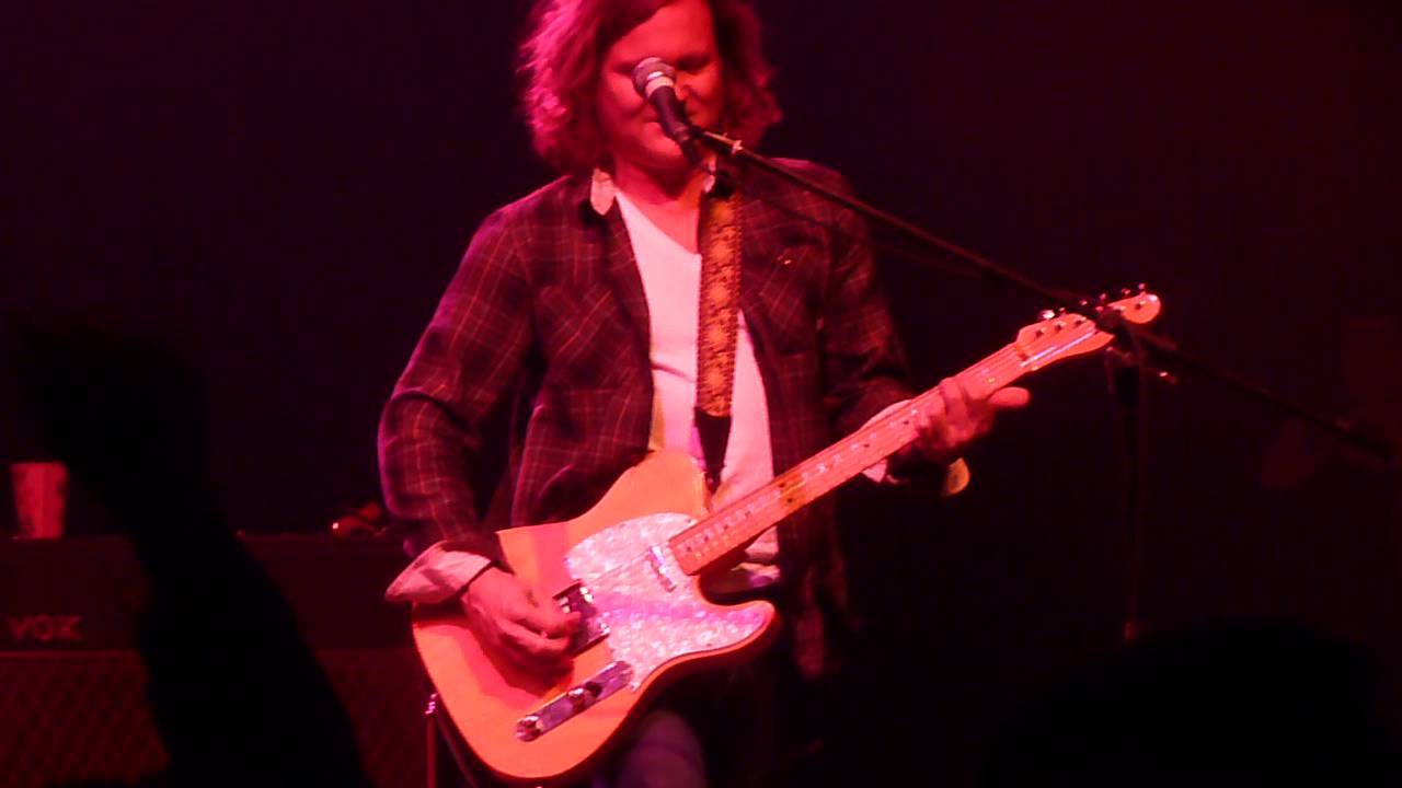 Gin Blossoms "Found Out About You" live The Paramount (11/18/13