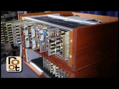 What's inside a Synclavier?