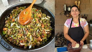 Preparando Nopalitos con Carne Molida  La Herencia de las Viudas