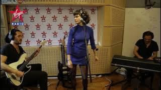The Do en live dans Le Lab Virgin Radio   'Instant Crush' - Daft Punk cover