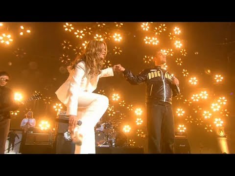 Joss Stone & Robbie Williams - Angels - Brit Awards 2005 (PRO-SHOT) 1080p