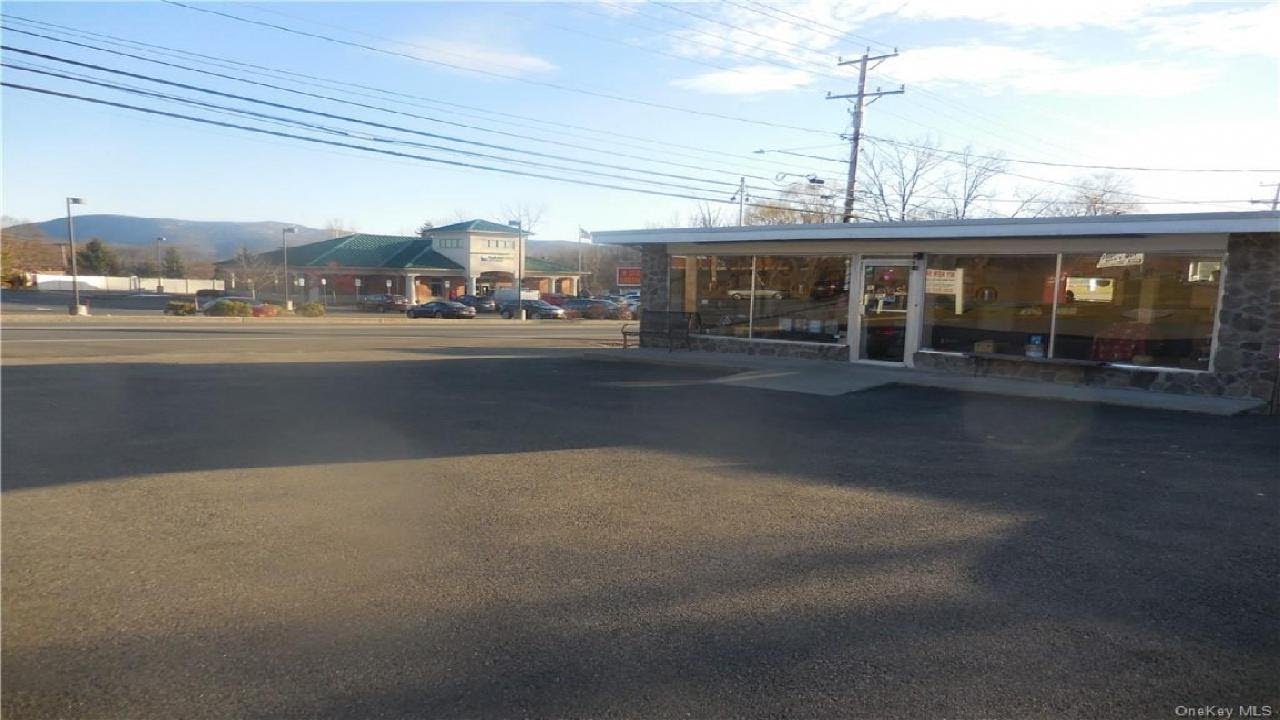 266 Windsor Highway, New Windsor, NY Presented by George Koudounas.