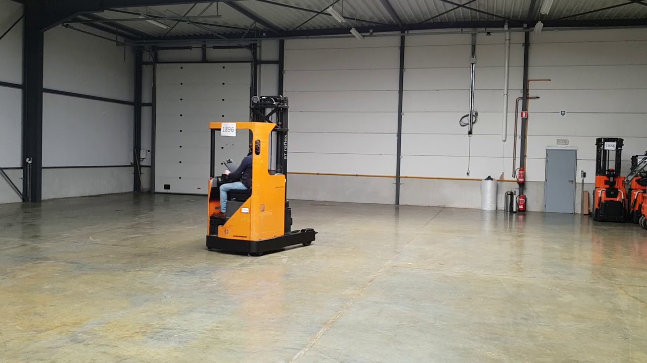 1896 BT TOYOTA RRE140M 2011 TH6300mm - YouTube