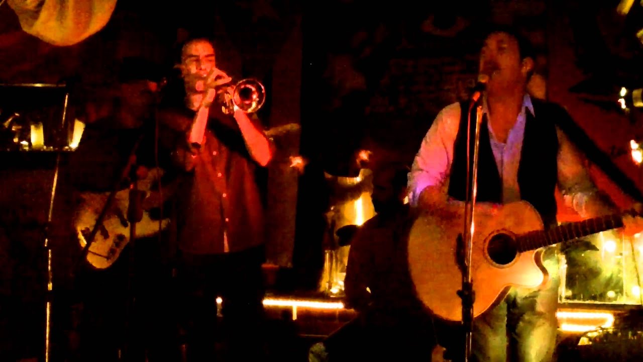 Trackdogs - Live at the Harbour Bar