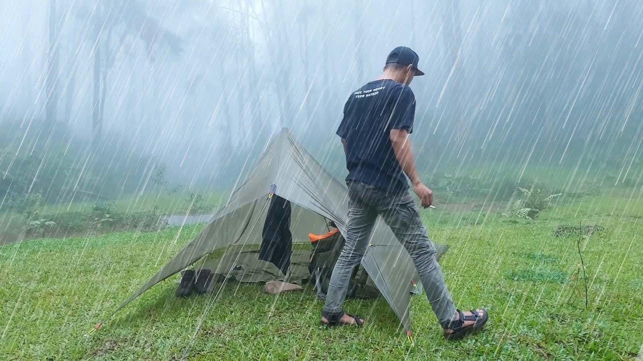 🔴 Solo Camping in Heavy Rain ⛈️ Relaxing Rain and Misty Forest - YouTube