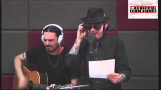 Video thumbnail of "J-AX Live 'L'uomo col cappello' - Versione acustica"
