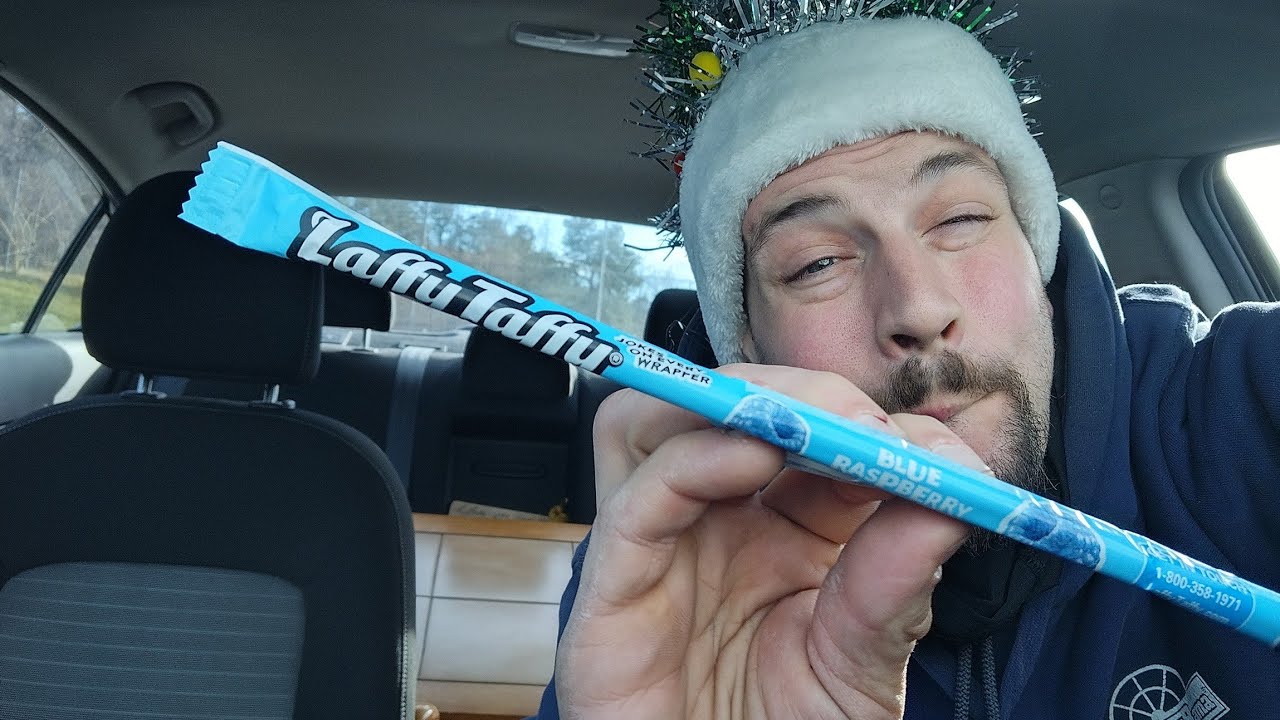 Blue Raspberry by Laffy Taffy | The Ferrara Candy Company | Food / Drink Review