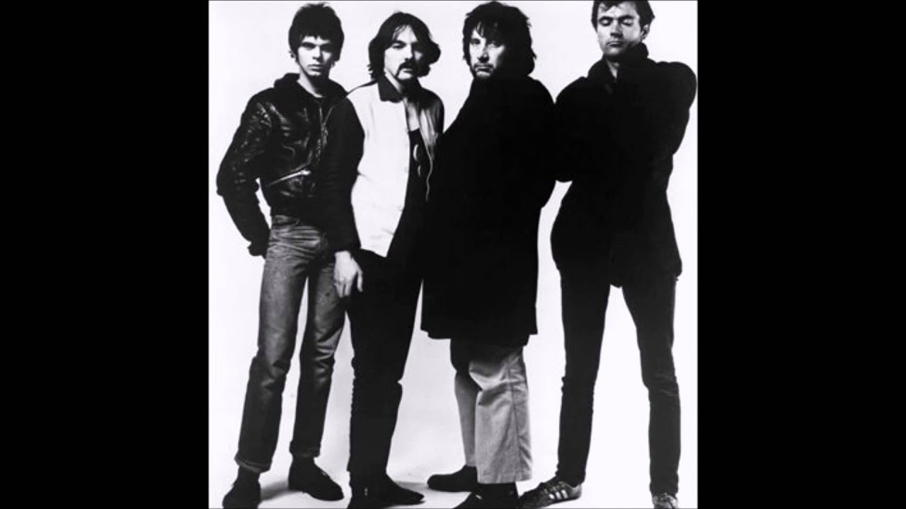 The Stranglers,Peaches (live 85) YouTube