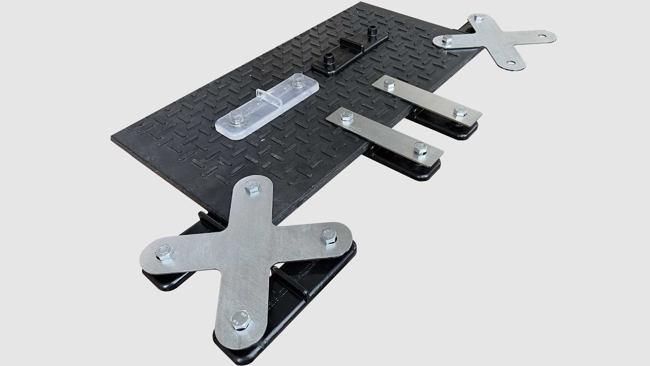 4-fach Kunststoff Verbinder zum Verbinden von Fahrplatten und Bodenschutzplatten als Plattformen