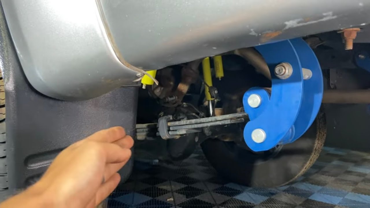 Colocando lift comfort na picape strada .