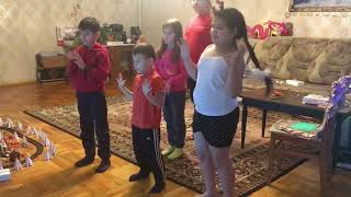 Russian kids learning English via songs..