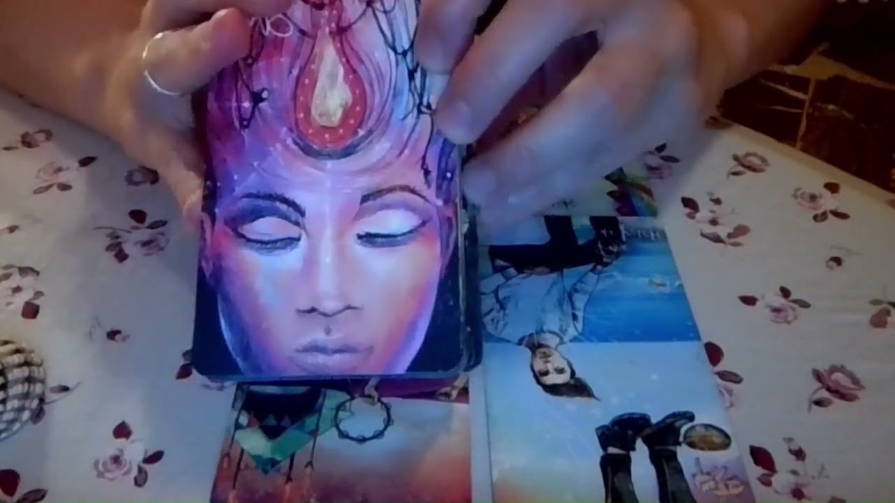 🔮Τι Σκέφτεται Για Σένα; 🤔❓💫    #ταρώ #tarotreading