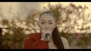 Video thumbnail of "Noah Cyrus - Lonely (Live From Freehand LA)"