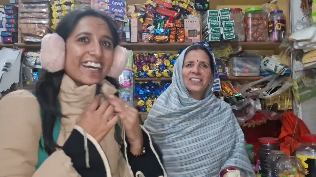 Ye kaun aa gayi? 🤔 | Tried new receipe 'Gajar ki rasmalai '😅