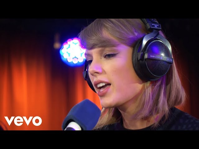 Taylor Swift - Love Story in the Live Lounge class=
