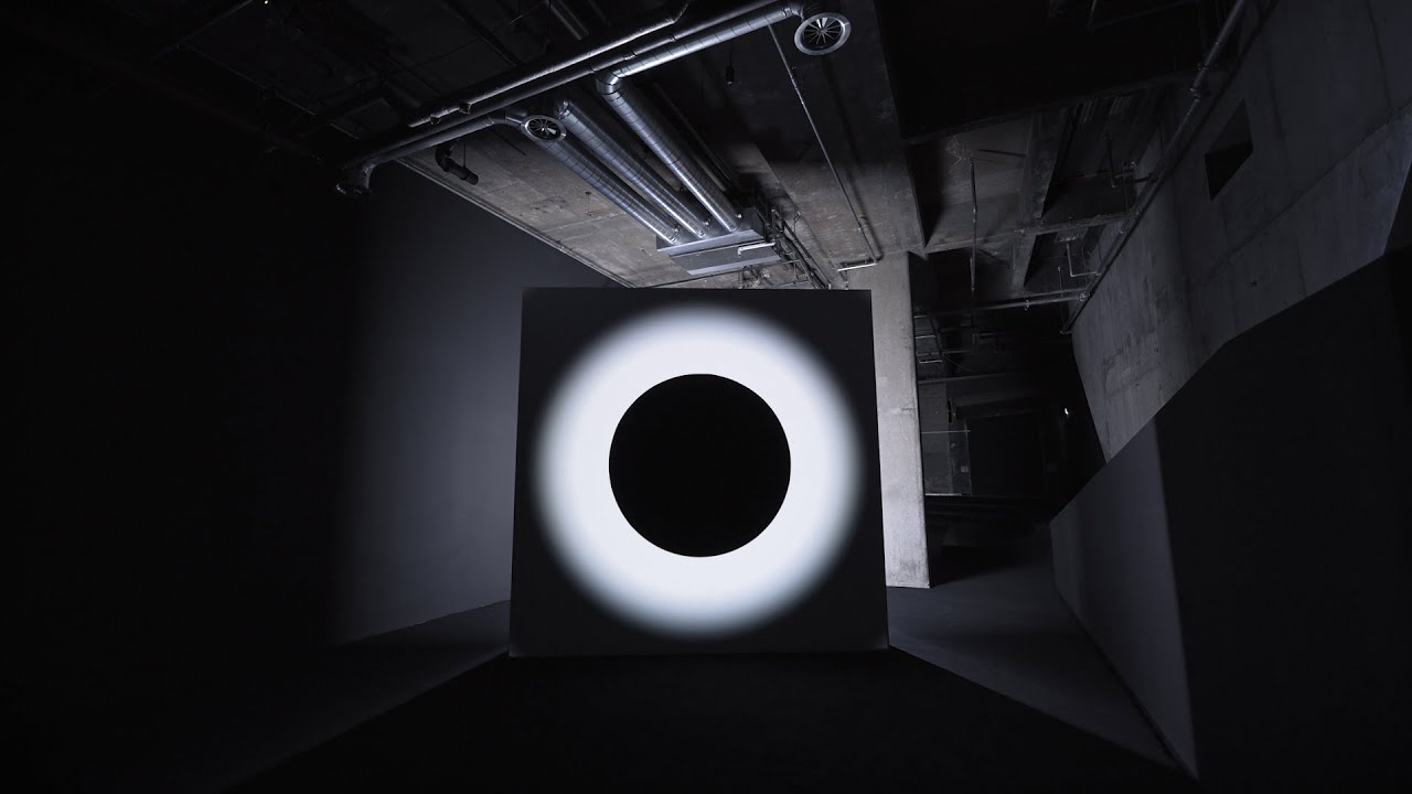 Guarda Ryoji Ikeda Presents: point of no return su YouTube Guarda Ryoji Ikeda Presents: point of no return su YouTube