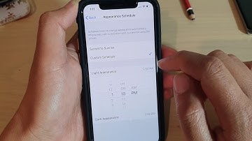 iPhone 11 Pro:  How to Schedule For Automatic Light / Dark Mode