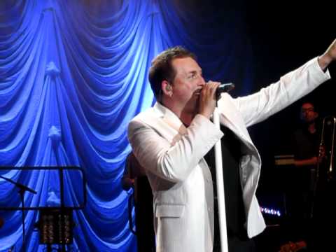 Johnny Reid - You Gave My Heart A Home - St. John'...