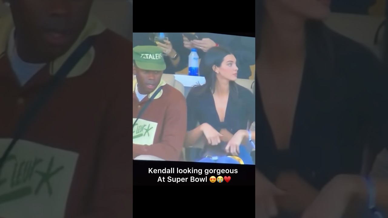Kendall looking gorgeous at Super Bowl 2026 new viral video 