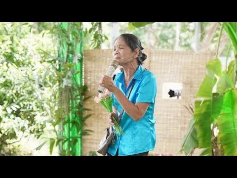 Chuyện Tình Không Dĩ Vãng| Chị gái bán vé số khắc khổ cất tiếng hát khiến ai cũng bất ngờ