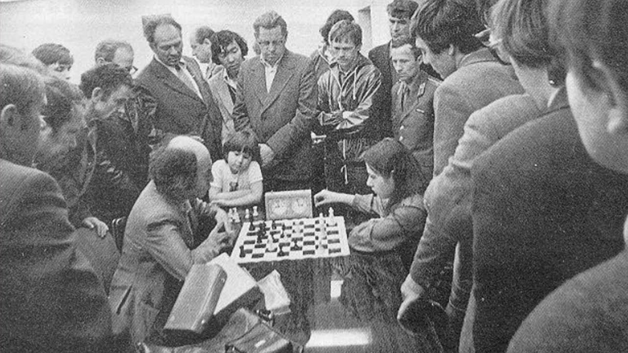 Mikhail Tal vs Susan Polgar  Pan-Pacific GM Tournament, 1991