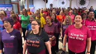 Sing in the City Clip of Taylor swift mash up arranged by Hanley and the Baird