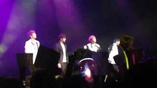 [FANCAM] 140924 UKISSmoments Banner Project UKISS London concert - 0330 -