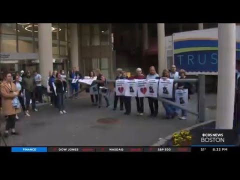 Nurses Protest Closing