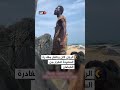 رجل يحرق سفينة ظن ها سفينة إيبو نوح مدعي النبوة