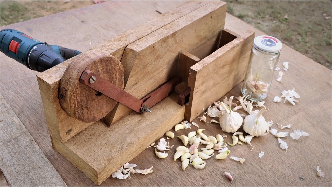 Drill Machine Hacks, How to Make a Garlic Peeler at Home. |DIY|