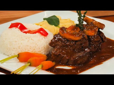 Video: Cómo Cocinar Medallones De Carne Para La Mesa Navideña