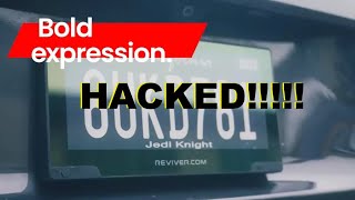 Digital License Plates HACKED. Researcher Uses AI to TROLL Wells Fargo. CYBER LIVE