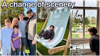 A Change of Scenery, Mystery Rash and Family Easter Time Vlog