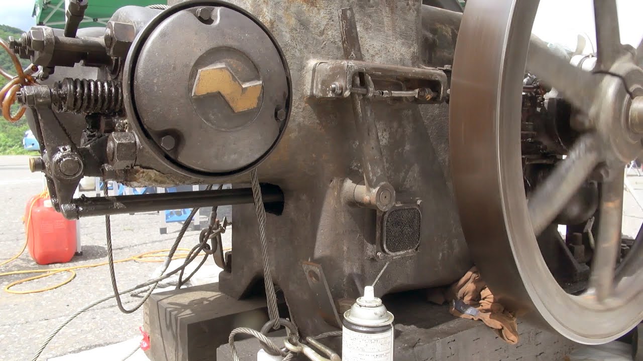 Old Engines in Japan 1950s CENTRAL DIESEL ENGINE Type CDH10 10hp