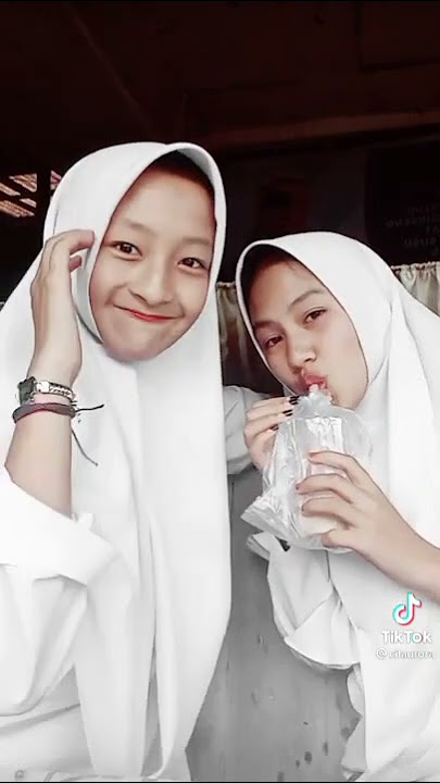 sesama Cewek Cipokan Lesbian Viral Cewek SMA