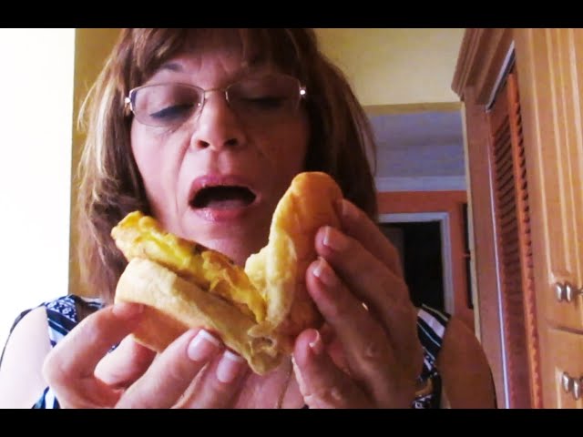 ASMR UNIQUE AND EASY RECIPE FOR EGG AND RIPE PLANTAIN OMELETTE 👩🏻‍🍳 OMELETTE RECIPE 👩🏻‍🍳 MUKBANG