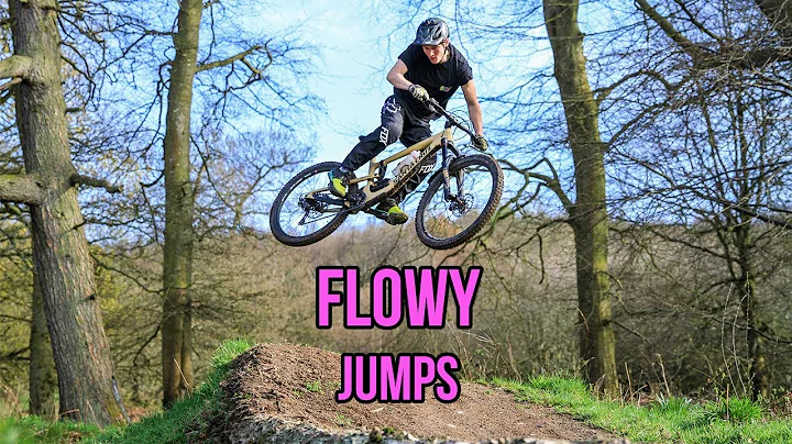 Smashing corners + Flowy Jumps | Dh MTB | Helen's ...