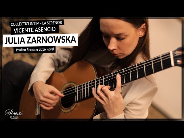 Julia Zarnowska plays Collectici Intim "La Serenor" by V. Asencio on a Paulino Bernabé 2016 Royal