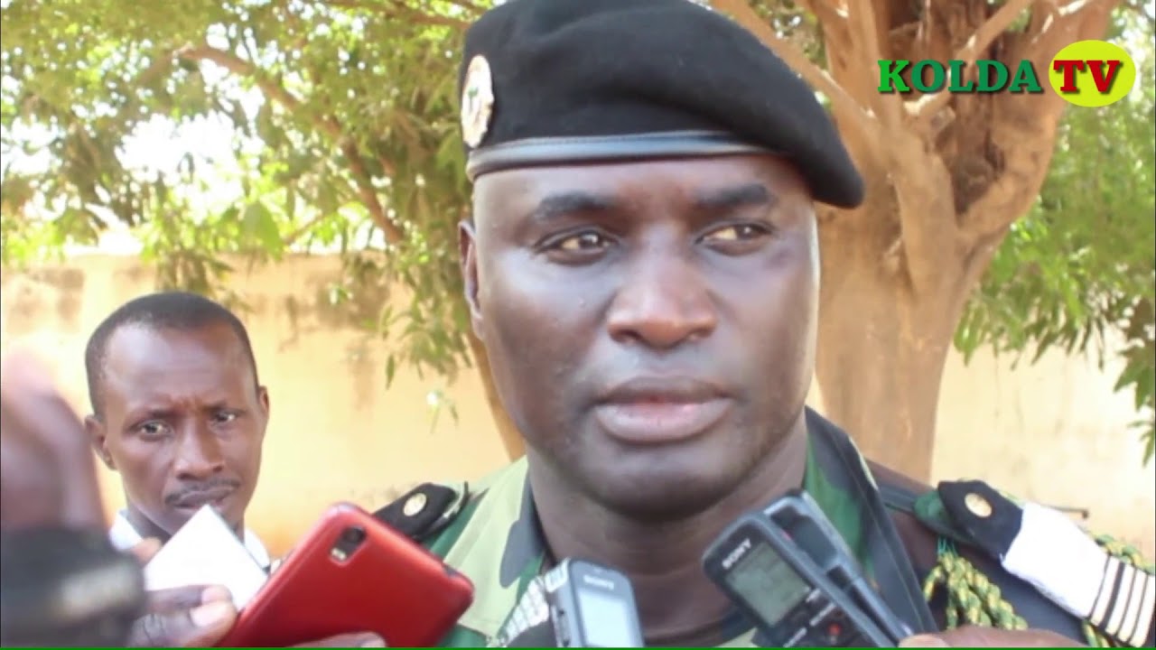 KOLDA passation de commandement de la zone militaire N°6